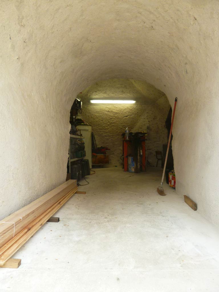 Cave dome f2 de 12m2 3